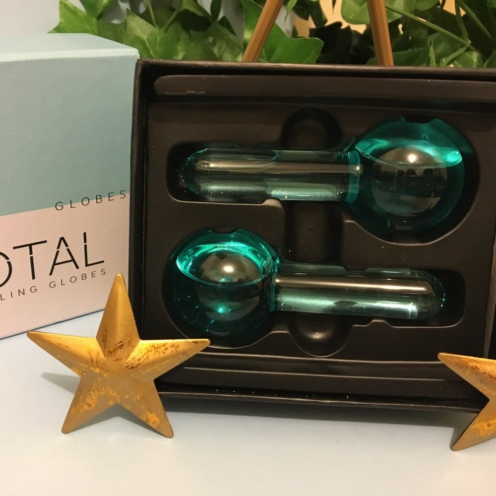 Pivotal Facial Cooling Globes